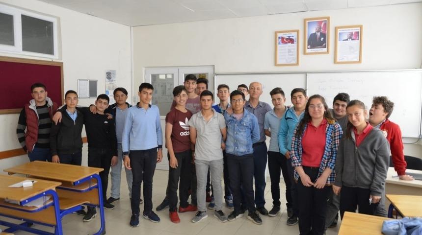 Lise &ouml;ğrencilerinin hayatına yeni bir pencere ekleniyor