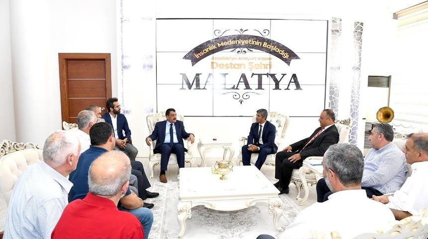 Minibüsçü esnaflarından Başkan Gürkan’a ziyaret