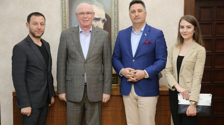 Kuzey Kafkas Kültür ve Dayanışma Derneği Başkan Kurt’u ziyaret etti