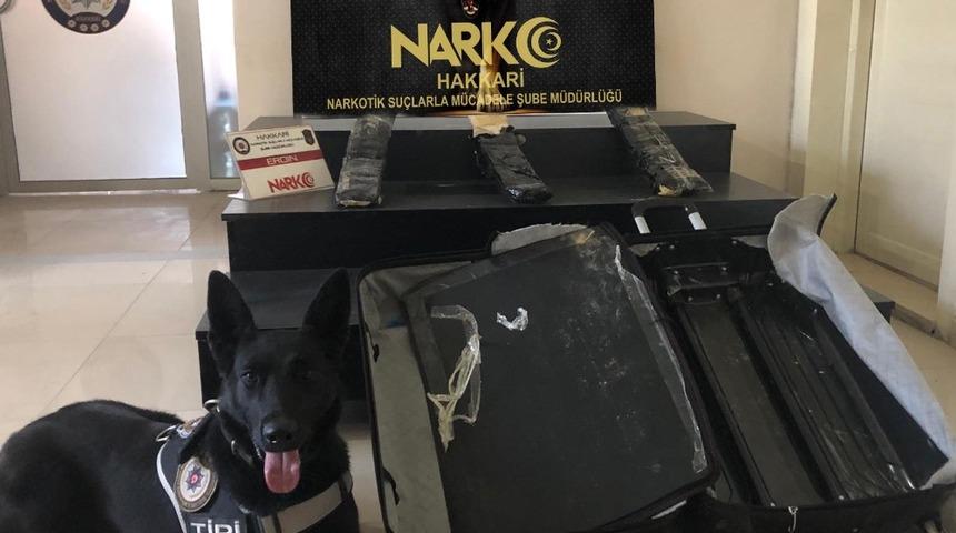 Y&uuml;ksekova Havalimanında uyuşturucu ele ge&ccedil;irildi