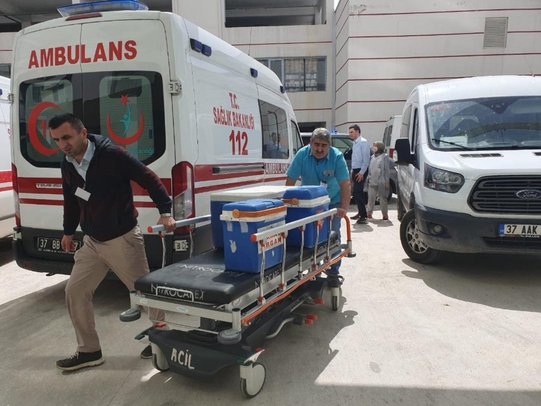 (&Ouml;zel) Din g&ouml;revlisi, &lsquo;organ bağışlamak caiz&rsquo; diyerek abisinin organlarını bağışladı