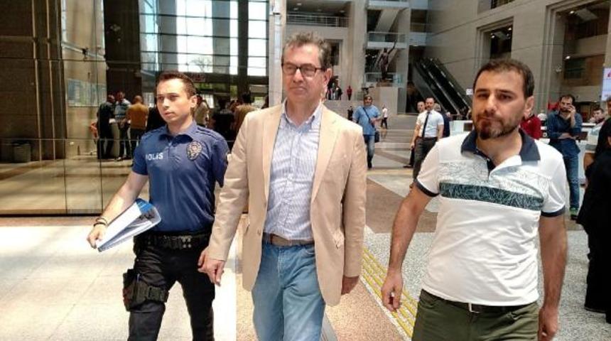 Gazeteci Kadri Gürsel hakkında tahliye kararı verildi 