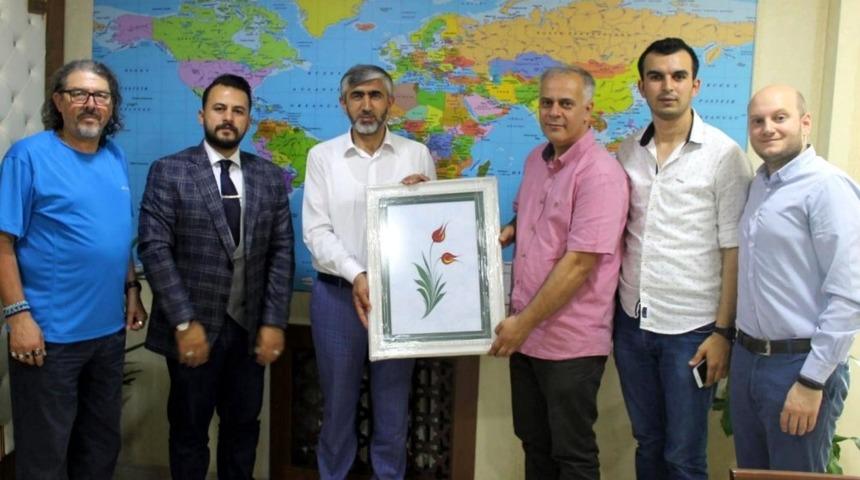 SAKRAD&rsquo;dan Gen&ccedil;lik ve Spor İl M&uuml;d&uuml;r&uuml; &Ouml;zsoy&rsquo;a ziyaret