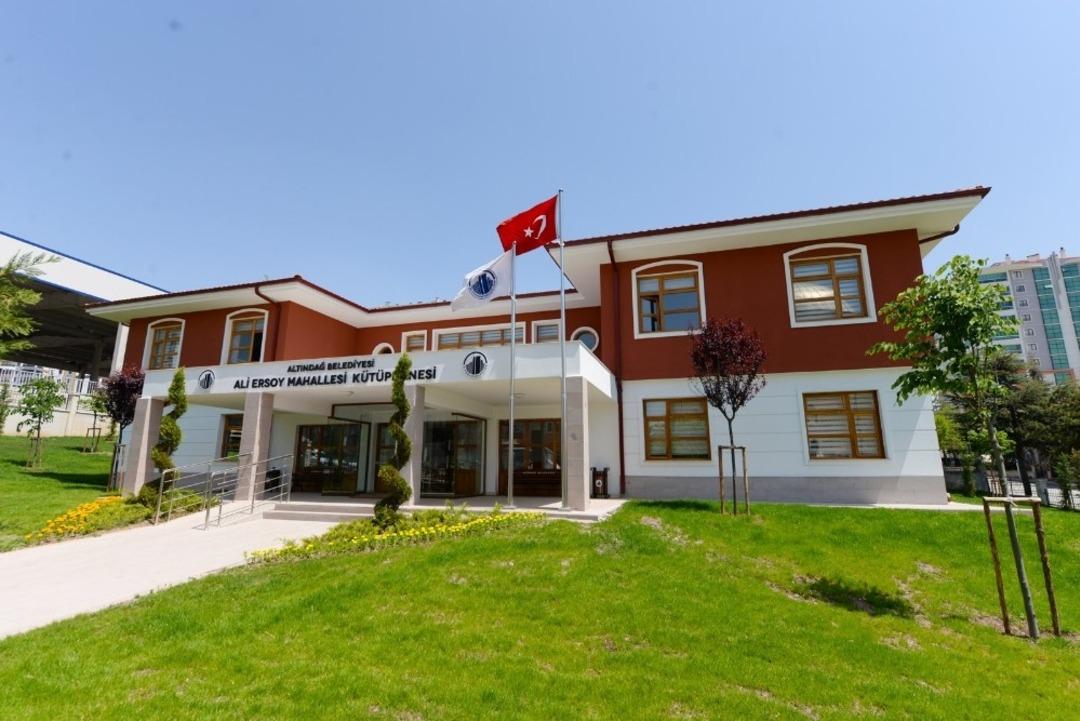 Başkan Balcı&rsquo;dan &ouml;ğrencilere destek