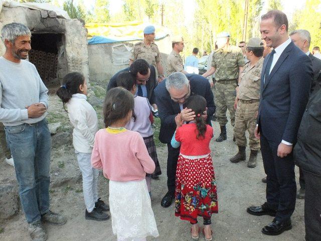 Vali Gündüzöz’den Arzu Kaya’ya ziyaret