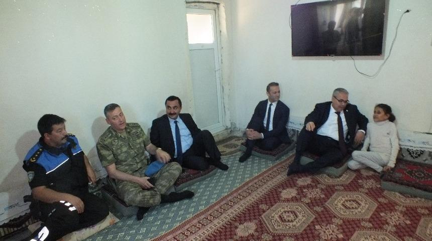 Vali Gündüzöz’den Arzu Kaya’ya ziyaret