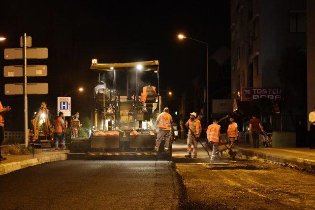 Sokullu Caddesi’ne gece yarısı asfalt yeniliği