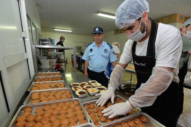 Pastane ve fırınlara bayram denetimi yapıldı