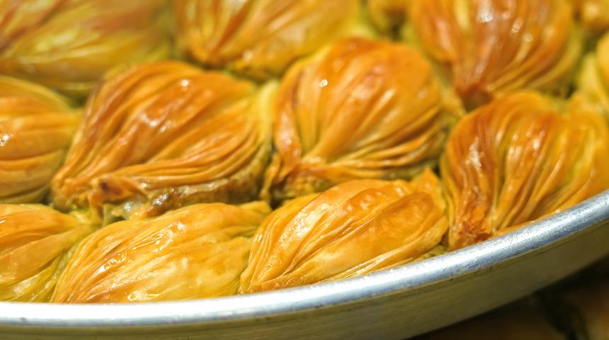 Uzmanlar uyardı: Tatlının yanında süt içerseniz...