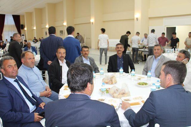 Şehit yakınları ve gazilere iftar yemeği