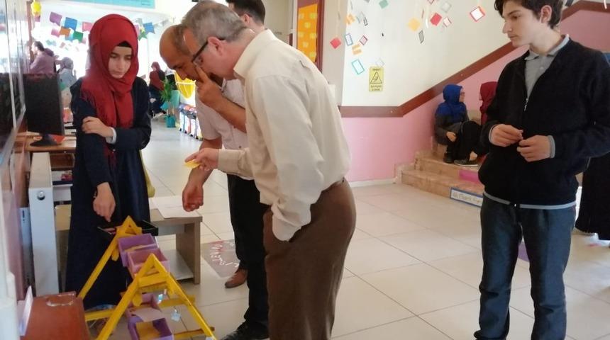 H&uuml;y&uuml;k&rsquo;te İngilizce ve Arap&ccedil;a dil sokağı a&ccedil;ıldı