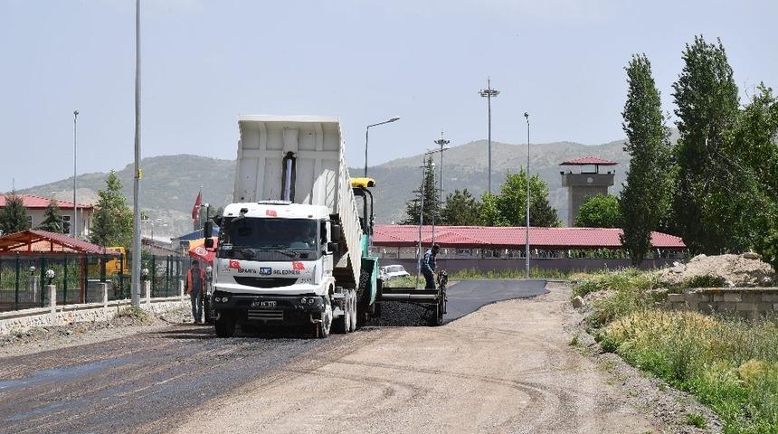 Isparta Belediyesi’nden trafik yoğunluğunu azaltacak çalışma
