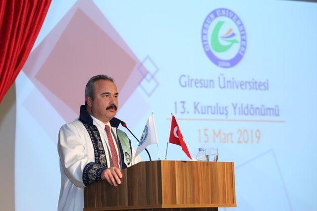 Giresun Üniversitesi Rektörü Coşkun görevinden istifa etti