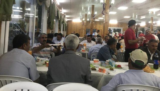 Muhtarlar kaymakamlığın iftarında buluştu