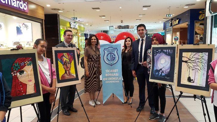 ‘Renklerin Dansı-2’ adlı resim sergisi G5