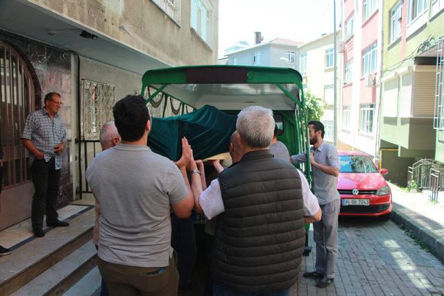 Şişli'de 2 gündür haber alınamayan elektrikçi evinde ölü bulundu