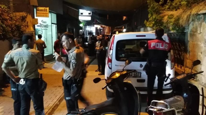Silahlı kavgaya polis m&uuml;dahale etti