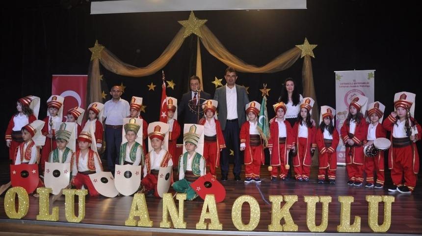 Okul &ouml;ncesi şenliğinde &ccedil;ocuklar h&uuml;nerlerini sergiledi