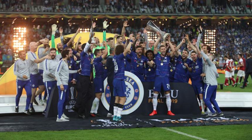 Chelsea'den rekorlu kupa