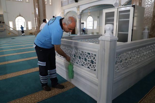 Şehitkamil’deki tüm camiler temizlendi