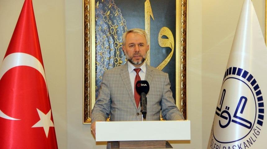 M&uuml;ft&uuml; G&uuml;ven: "Bu gece biz m&uuml;minlere d&uuml;şen en b&uuml;y&uuml;k vazife kalbimizin semasına Kur&rsquo;an-ı Kerim&rsquo;i yeniden indirmektir"