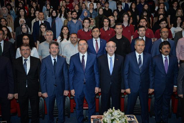 'İstanbul Liselerarası İyi Yönetim İlkeleri Yarışması' ödül töreni Üsküdar'da yapıldı