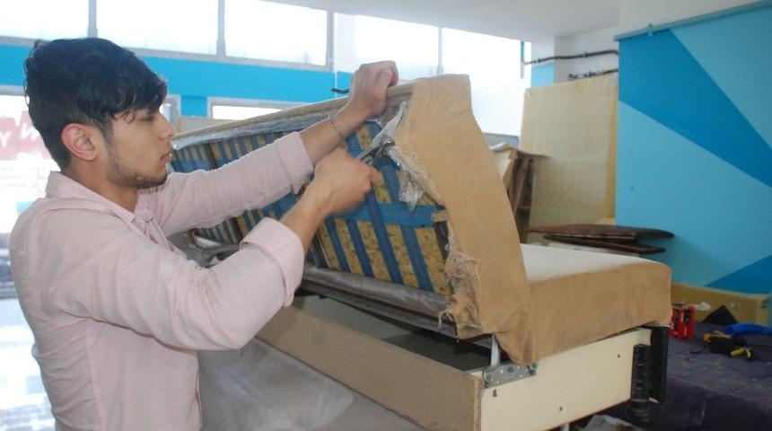 Koltukta değişim yerine kaplama