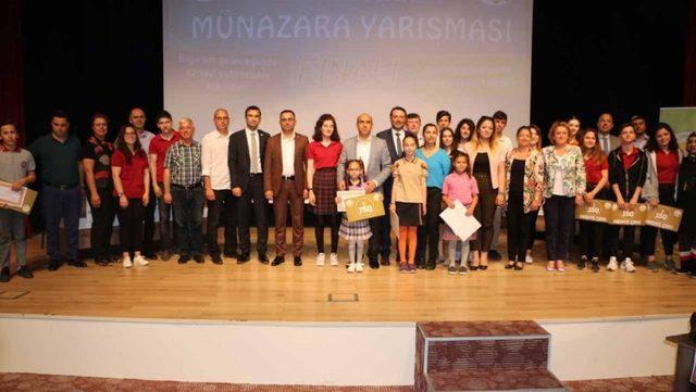 Biga’da liseler arası münazara yarışması