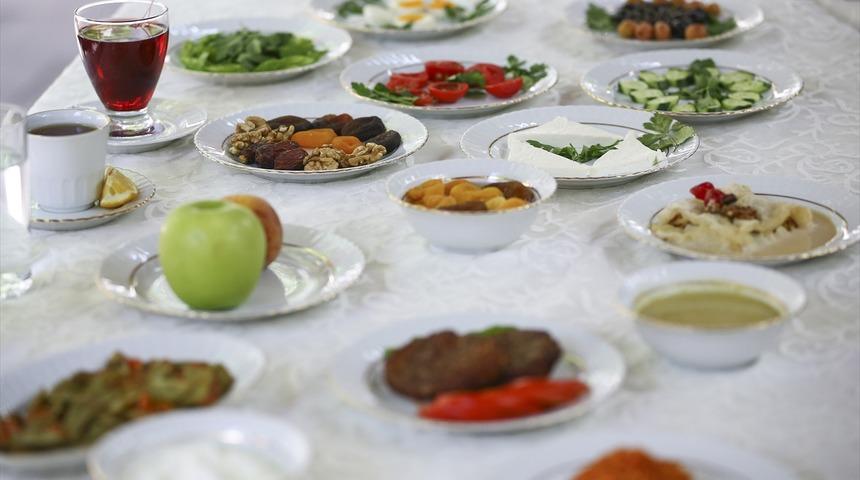 Bakanlıktan sağlıklı bayram sofrası önerisi