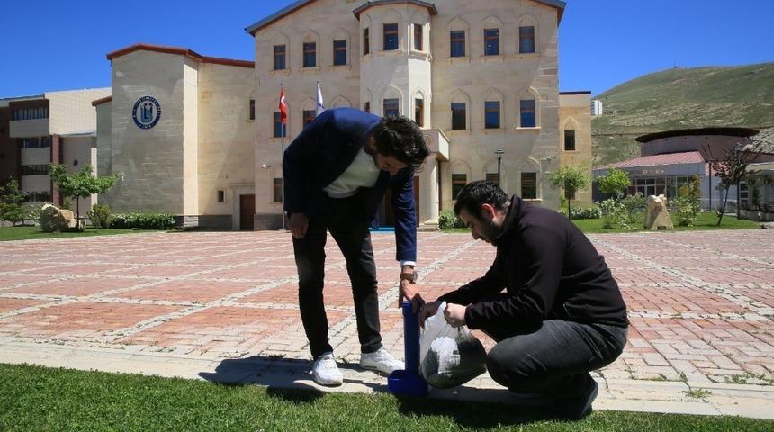 Bayburt &Uuml;niversitesi&rsquo;nde &lsquo;Hayvan Dostu Kamp&uuml;s Projesi&rsquo; hayata ge&ccedil;irildi