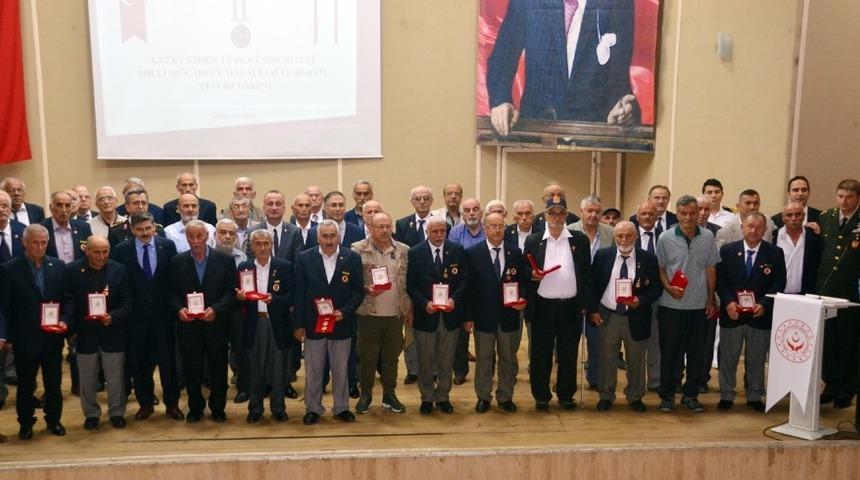 Sinop&rsquo;ta Kıbrıs gazileri i&ccedil;in madalya t&ouml;reni