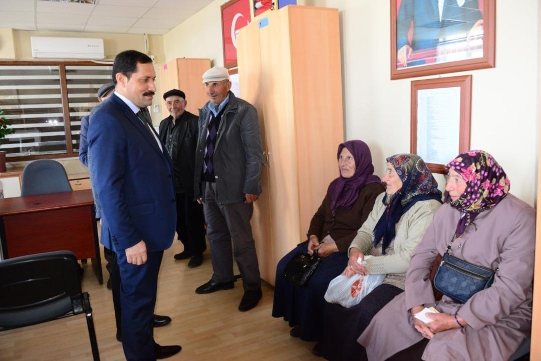 Vali Mustafa Masatlı, Hanak il&ccedil;esinde ziyaret ve incelemelerde bulundu