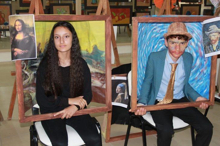 Dünyaca ünlü resimleri canlı canlı sergilediler G4