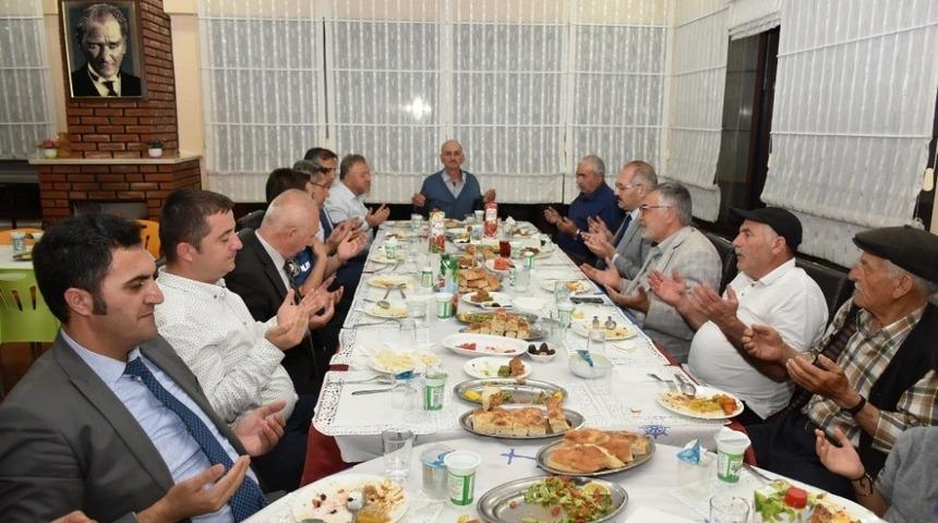 Şehit yakınları ve gazilere iftar yemeği