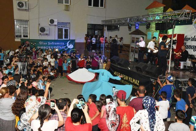 Yılmaz, Halkkent’te vatandaşlarla iftarda buluştu