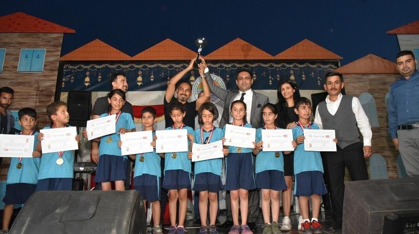 Yılmaz, Halkkent&rsquo;te vatandaşlarla iftarda buluştu