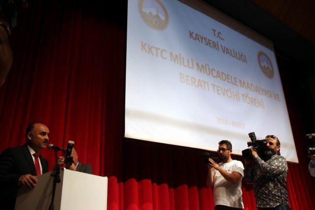 Kıbrıs Gazileri’ne Milli Mücadele Beratı ve Madalyaları takıldı