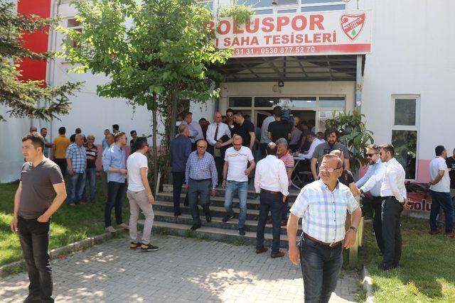 Boluspor Kongresi çoğunluk sağlanamadığı için ertelendi