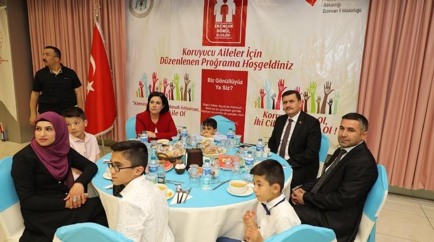 Erzincan koruyucu aile sıralamasında ilk &uuml;&ccedil;e yerleşti