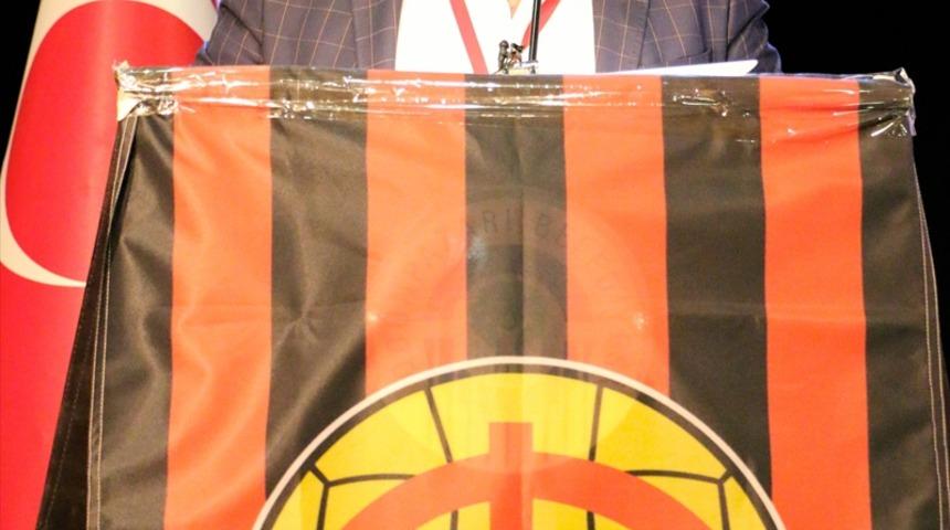 Eskişehirspor Kul&uuml;b&uuml;n&uuml;n olağan&uuml;st&uuml; genel kurulu yapıldı
