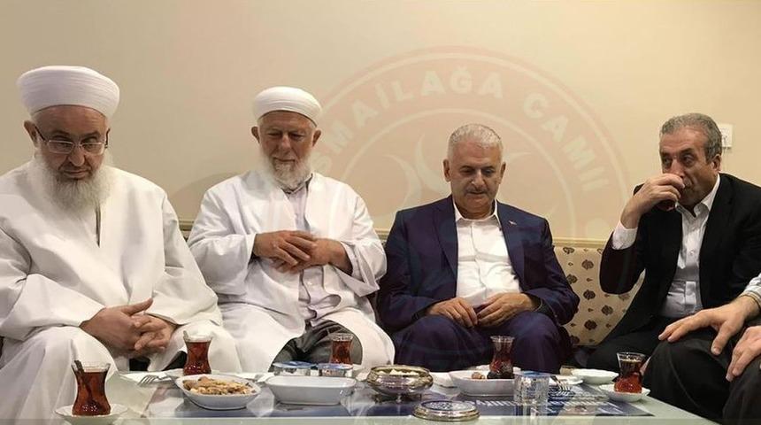 İsmailağa Cemaati: Binali Yıldırım'ın ziyaret ettiği dini oluşum hakkında neler biliniyor?