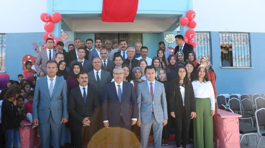 Yokuşbaşı köyünde kütüphane açılışı yapıldı