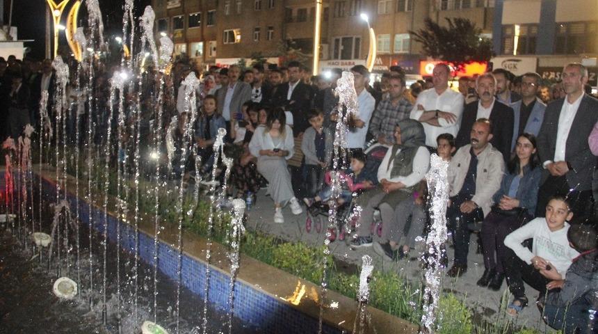 Hakkari&rsquo;de d&uuml;zenlenen konser b&uuml;y&uuml;k ilgi g&ouml;rd&uuml;
