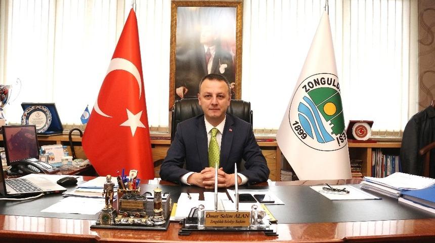 Başkan Alan, bayramı kutladı