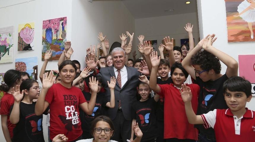 Başkan Atay &ccedil;ocuklarla buluştu