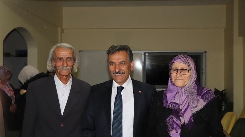 Vali Kaymak: &ldquo;Şehit aileleri se&ccedil;ilmiş insanlar&rdquo;