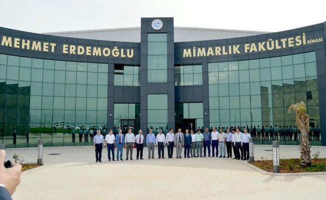 Milli Eğitim müdürleri değerlendirme toplantısı Besni’de gerçekleştirildi