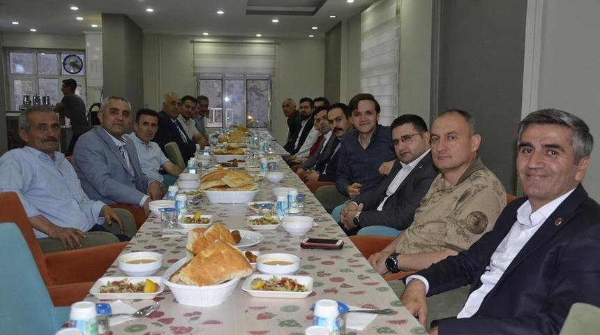 Beyt&uuml;şşebap Cumhuriyet Başsavcısı Yılmaz&rsquo;a fahri hemşehrilik