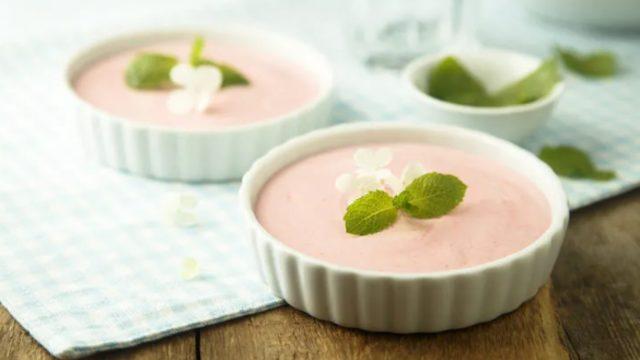 Bayramda tatlısız olmaz! Kilo aldırmayan en hafif 4 tatlı tarifi