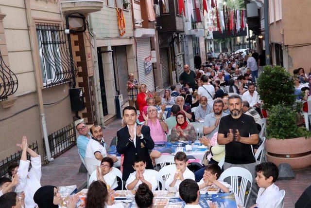 Antalya Milletvekili Köse, İstanbul’da Aksekililerle iftarda buluştu